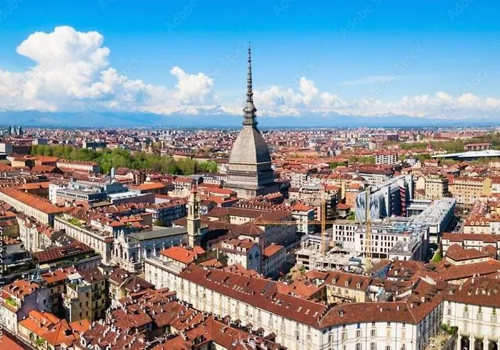 Mole Antonelliana - Universita - Design Ac E Wi-fi Turijn